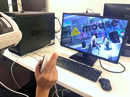 検証作業中イメージ