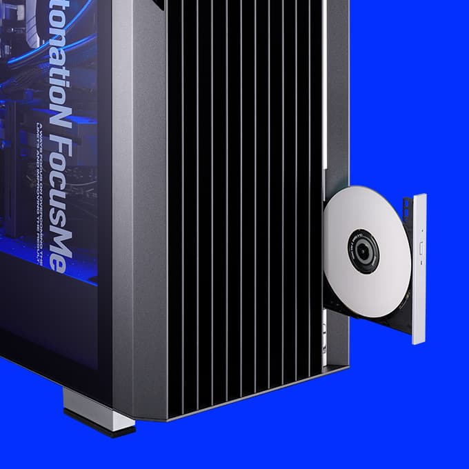 カスタマイズにより光学ドライブを装着可能