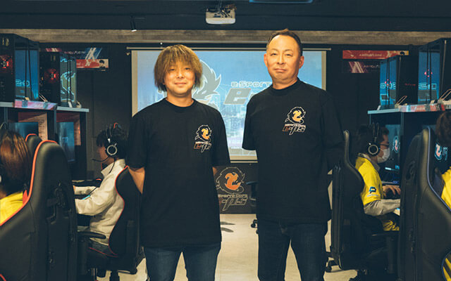 eスポーツカフェ「e-PS」代表 茂木盛広氏、店長 楠和久氏