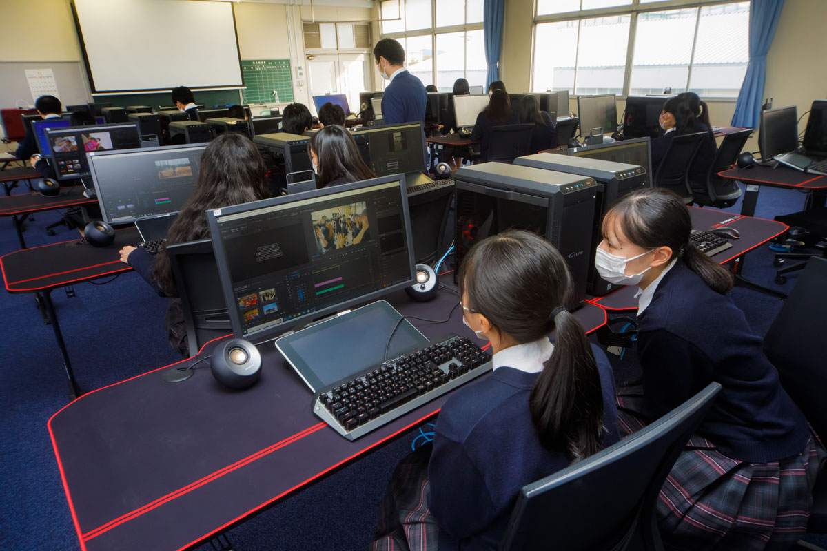 ICT活用教育を推進する春日井商業高校　高性能PC導入で授業の効率が向上