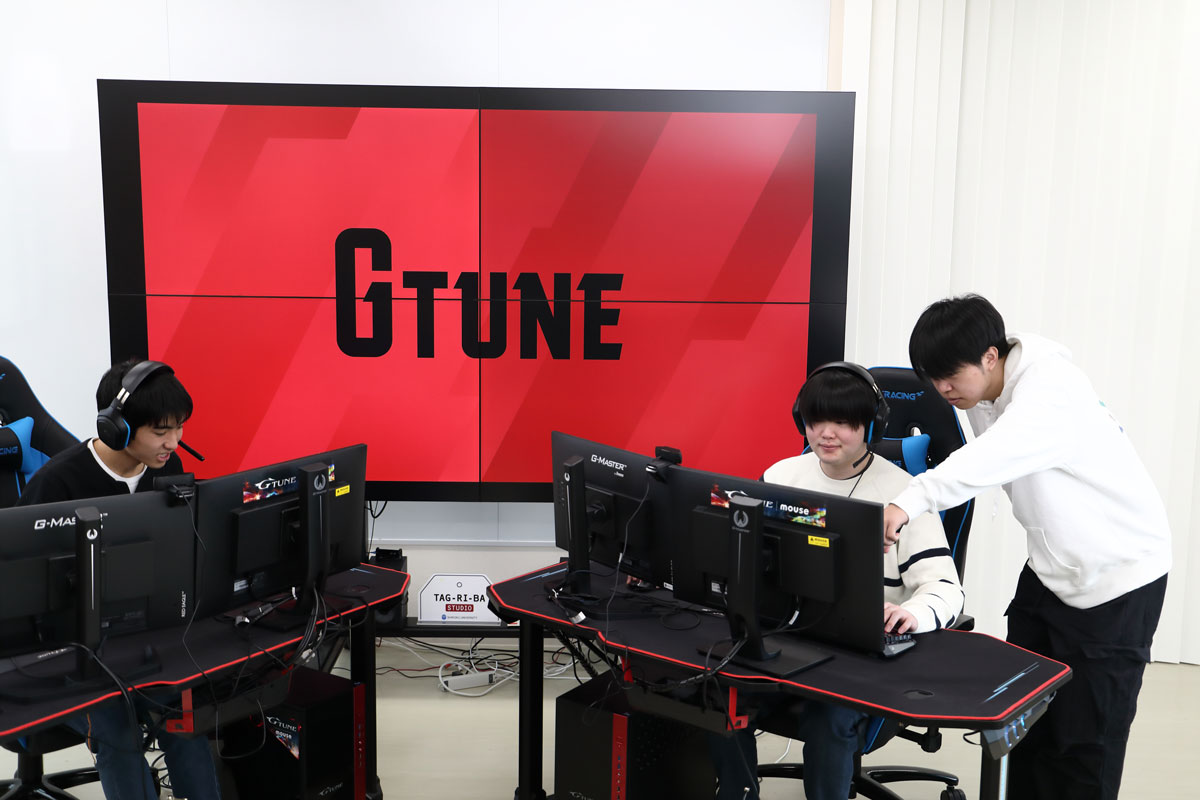 四国大学 e-Sports部のメンバーは部活動で『G TUNE』のゲーミングPCを利用している